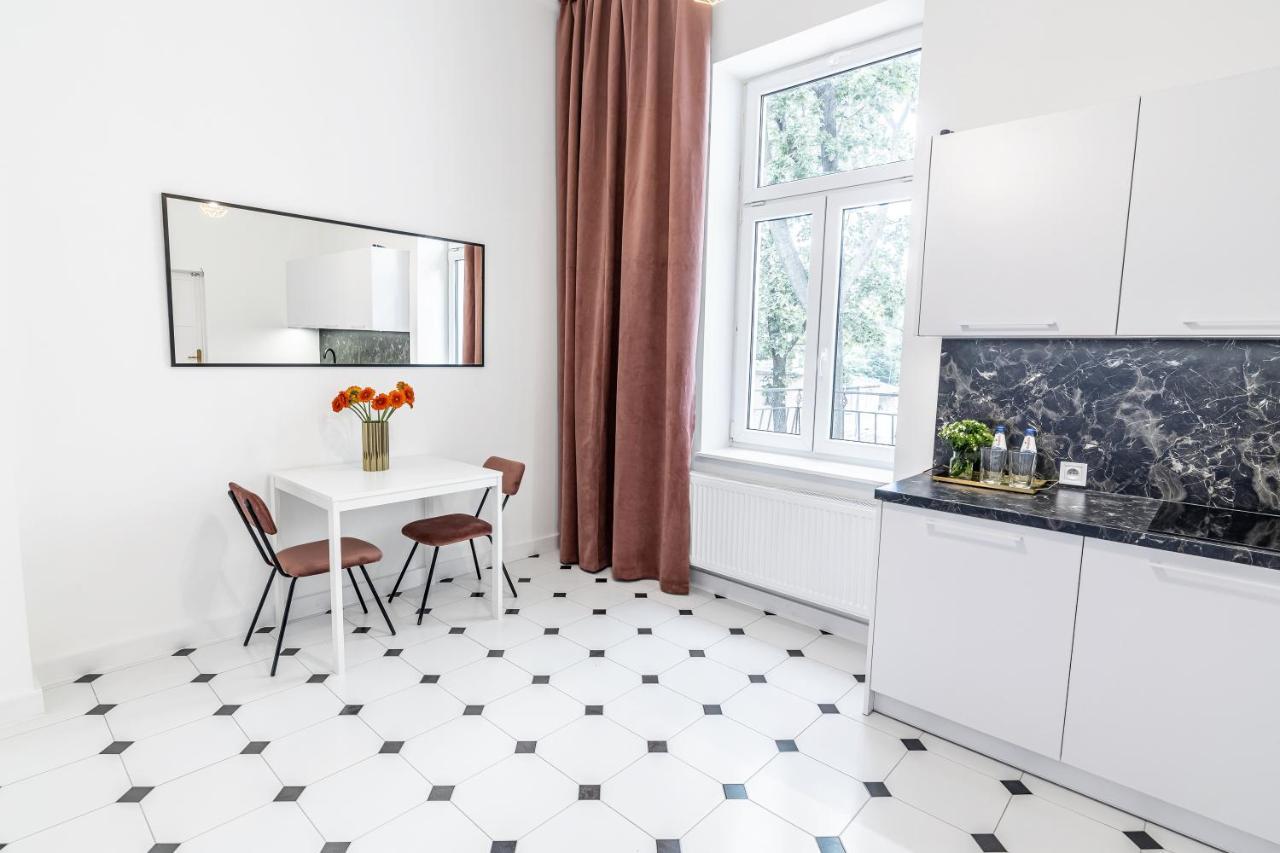 2Bcomfy - Barlickiego Apartment Белско-Бяла Екстериор снимка